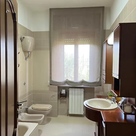 La Casa Di Gio' Bed & Breakfast 3*